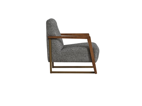SOLID ARMCHAIR
